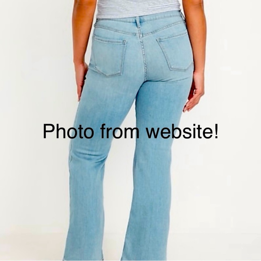 Old navy wow flare jeans. Plus